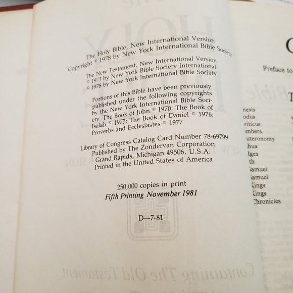 Holy Bible NIV Reference Edition Red Letter Old & New Test Bible Zondervan HB + - Picture 10 of 14